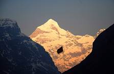 Description: https://farm3.staticflickr.com/2423/3668904444_7355d4012e.jpg